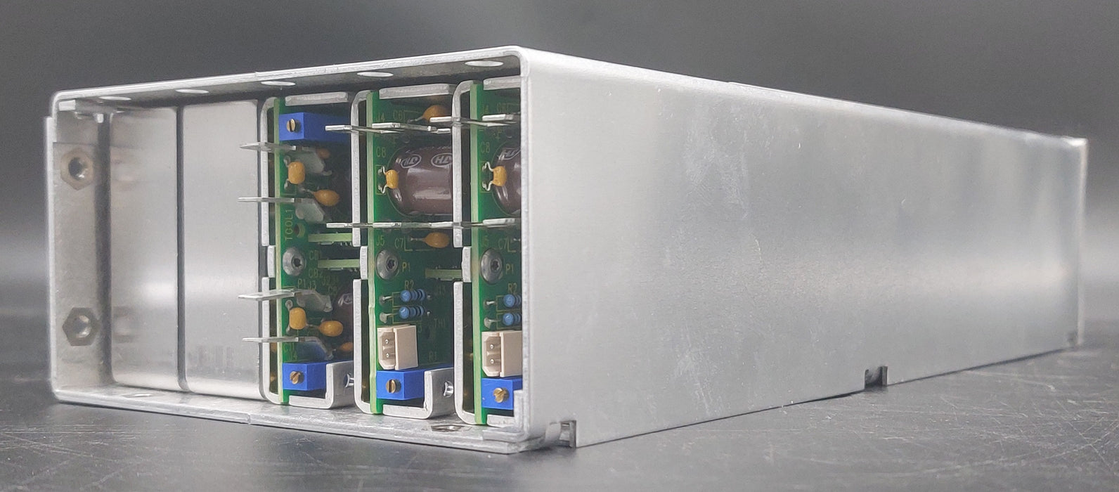 TDK-Lambda Alpha 400W Power Supply - m.e.d. GmbH Schulz